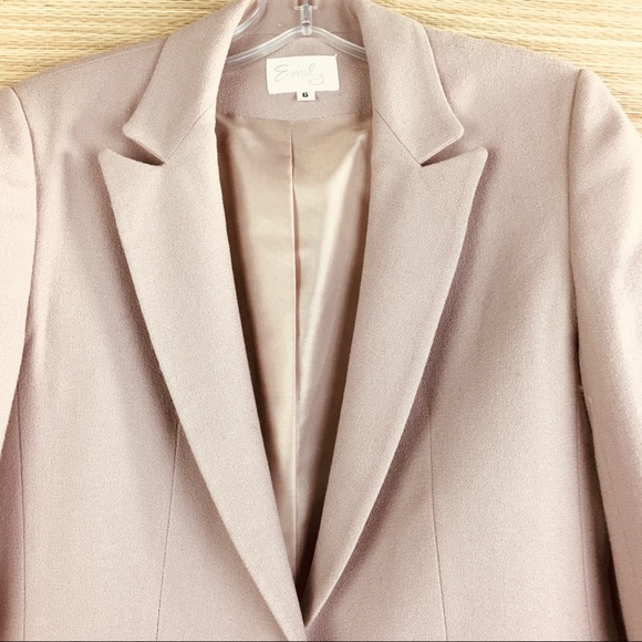 EMiLY  Single Button Beige Blazer - Picture 5 of 7